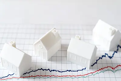 Crédit immobilier : les taux d’intérêt ont presque triplé en un an